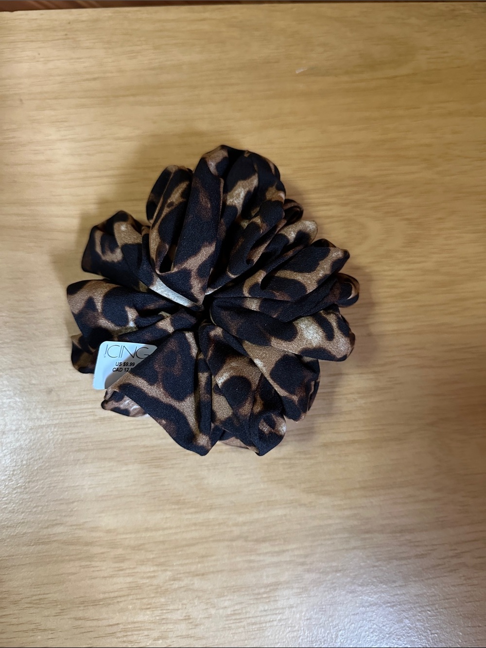 Icing Jumbo Leopard Hair Scrunchie